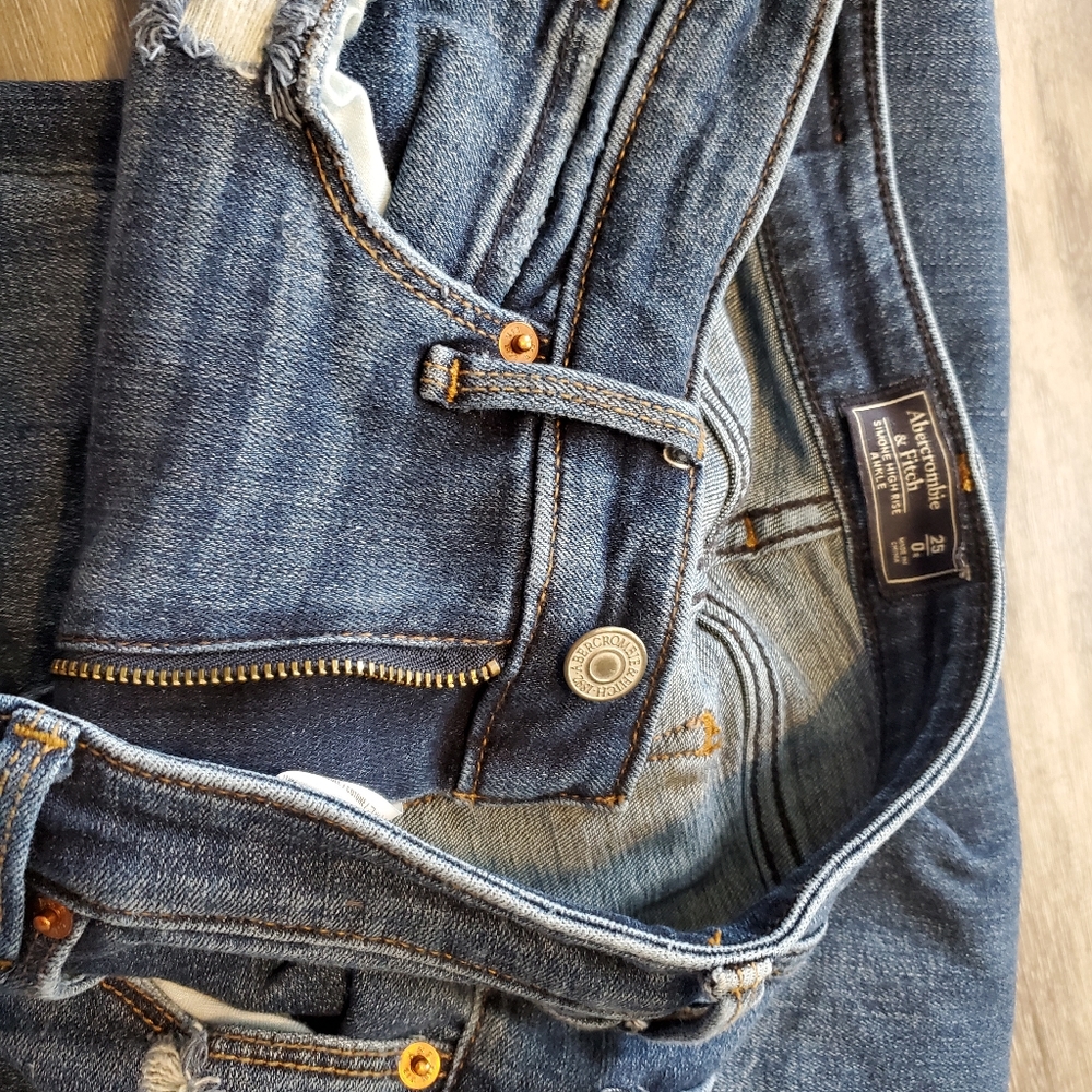 Abercrombie & Fitch jeans - Picture 4 of 4